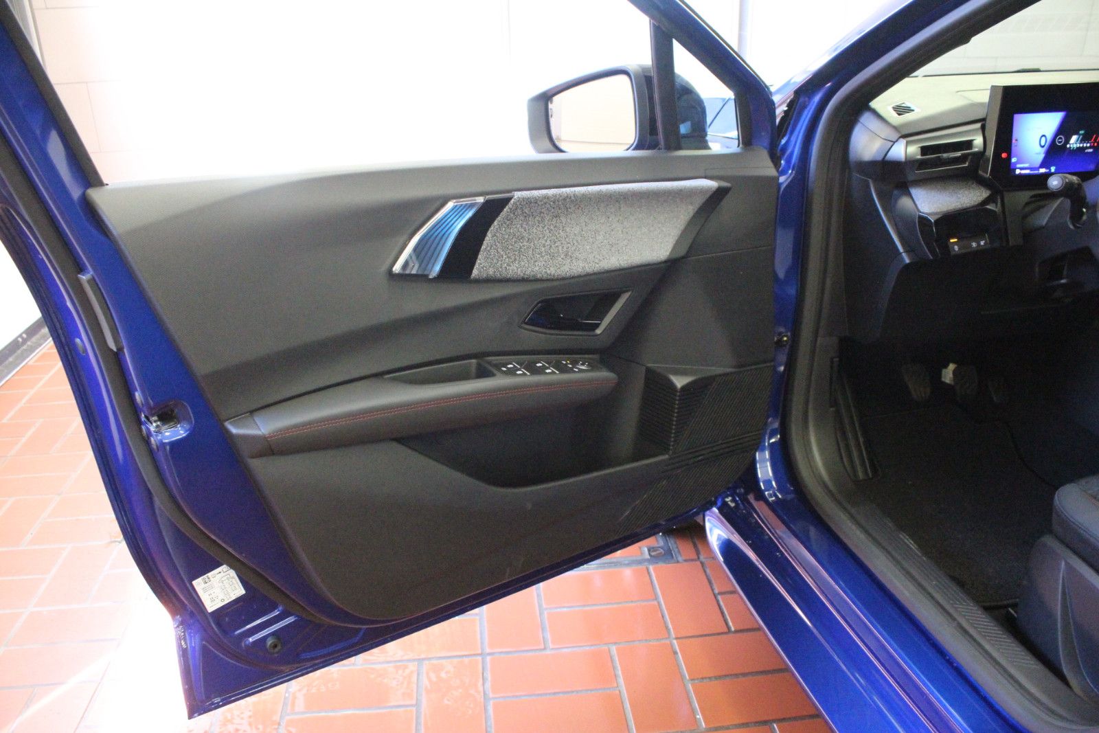 Fahrzeugabbildung Renault Clio TCe 115 Techno *Winter-Paket*Rückfahrkamera