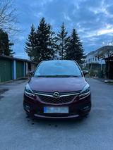 Opel Zafira Tourer C mit LPG Gasanlage und... - : Gasanlage mit