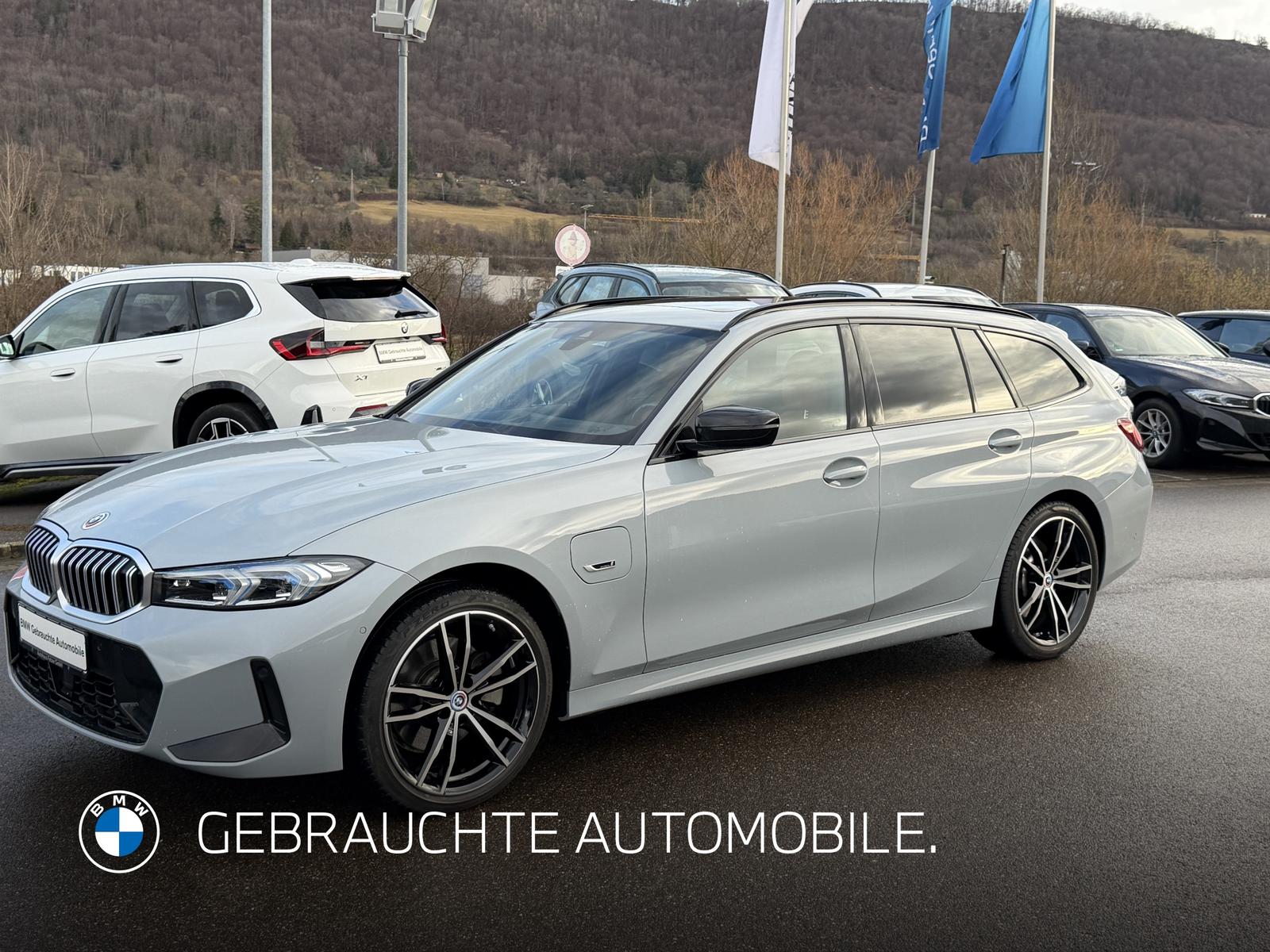 BMW 330e M Sportpaket Head-Up HiFi DAB LED RFK Shz