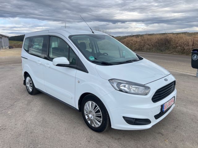 Ford Tourneo Courier Trend