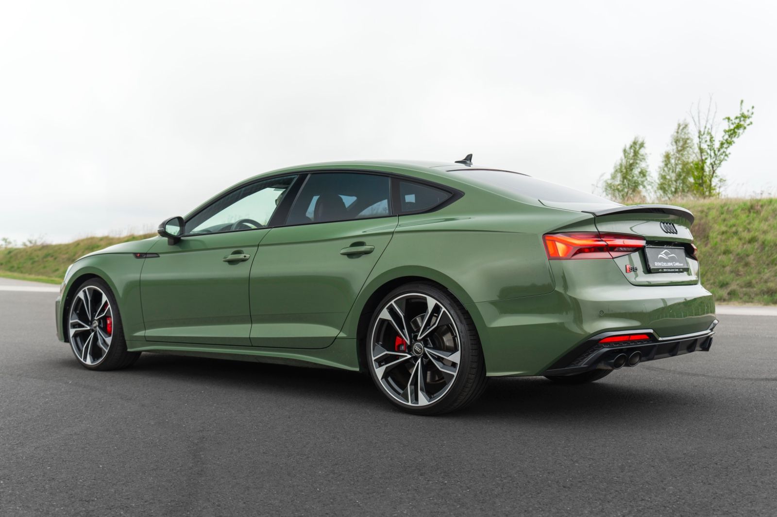 Fahrzeugabbildung Audi S5 TFSI SPORTBACK CARBON CARPLAY B&O MASSAGE 360