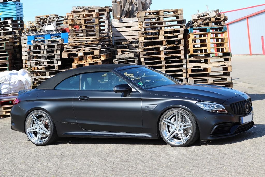 Mercedes-Benz C 63 AMG