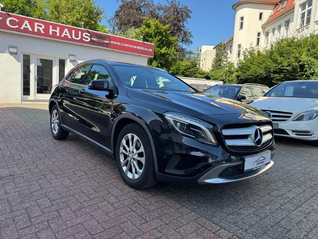 MERCEDES-BENZ GLA 180 URBAN Automatik * Kamera *