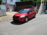 Toyota AURIS LIFE+ KLIMA PDC - Toyota Auris aus 2011 mit Benzin-Antrieb