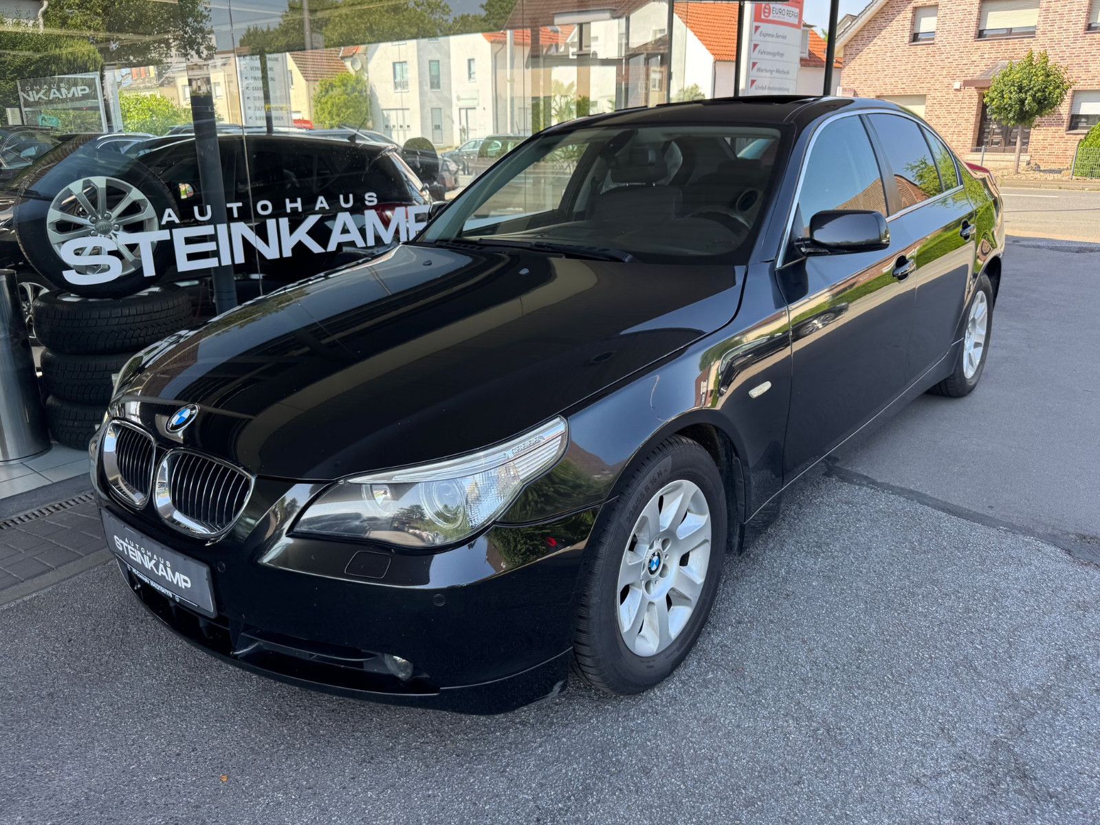 BMW 525 - 1