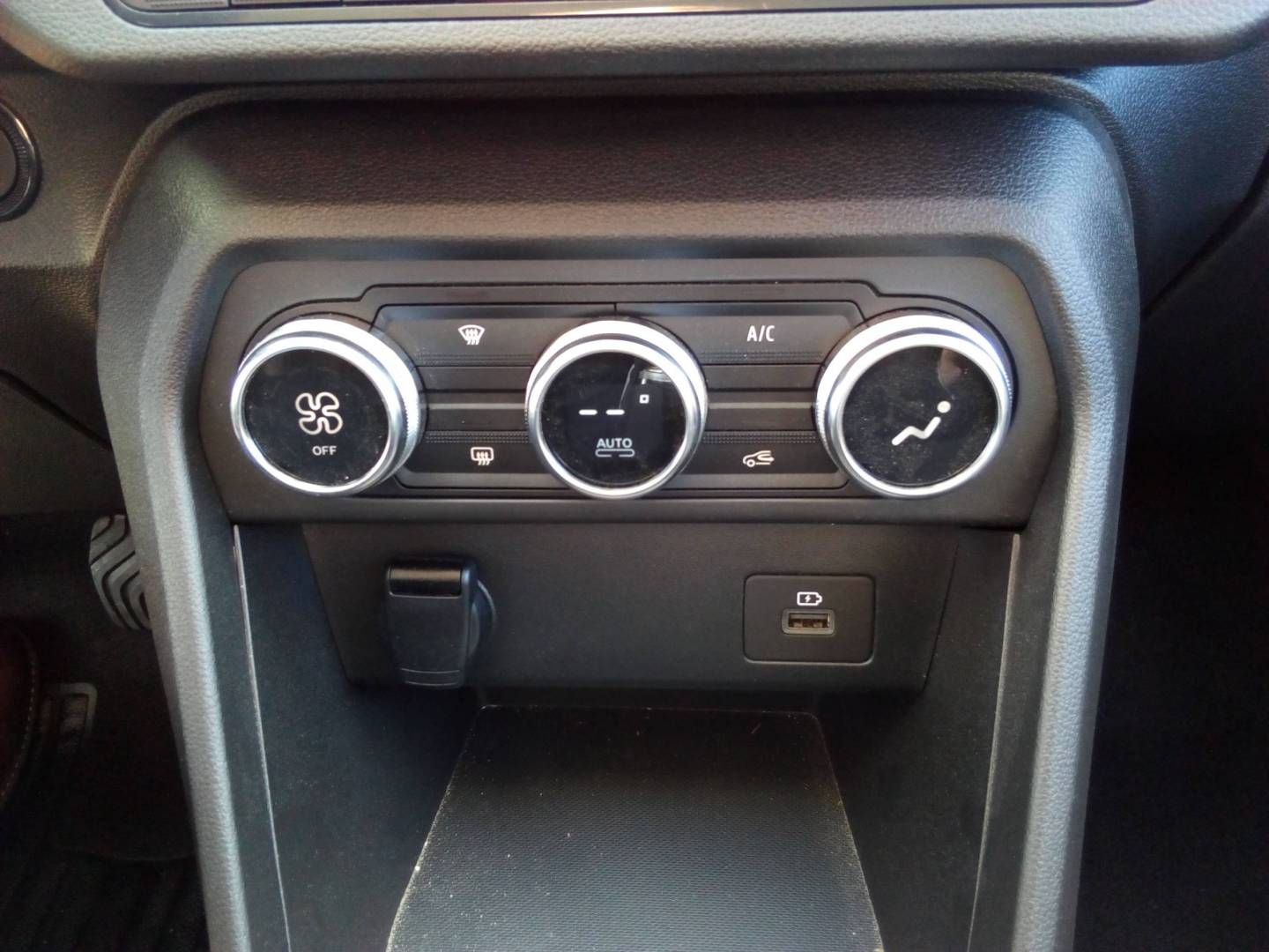 Fahrzeugabbildung Dacia SANDERO III Stepway Comfort