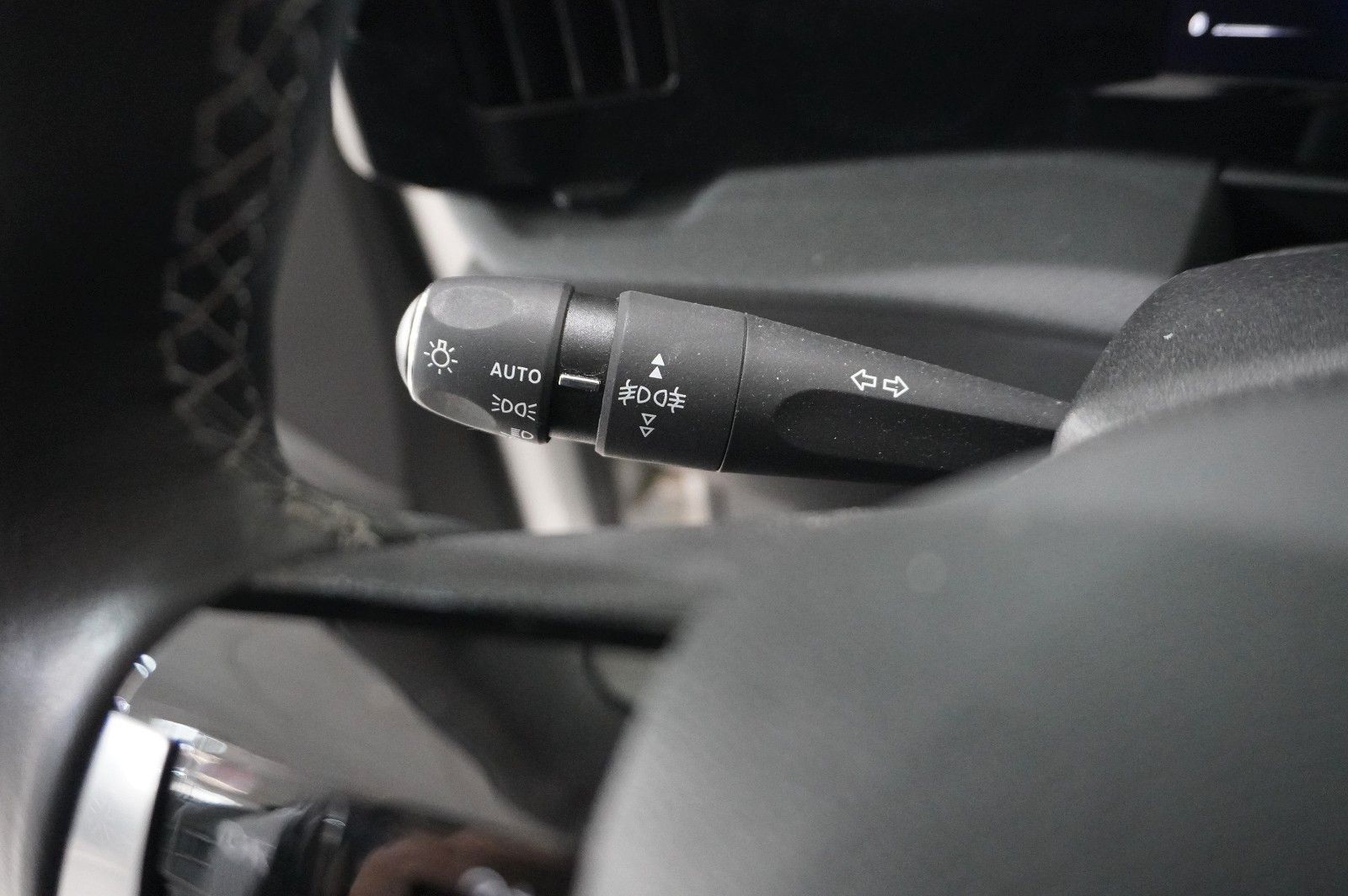 Fahrzeugabbildung Opel Astra L Lim. 1.5D BUSINESS EDIT. NAI/LED/KAMERA