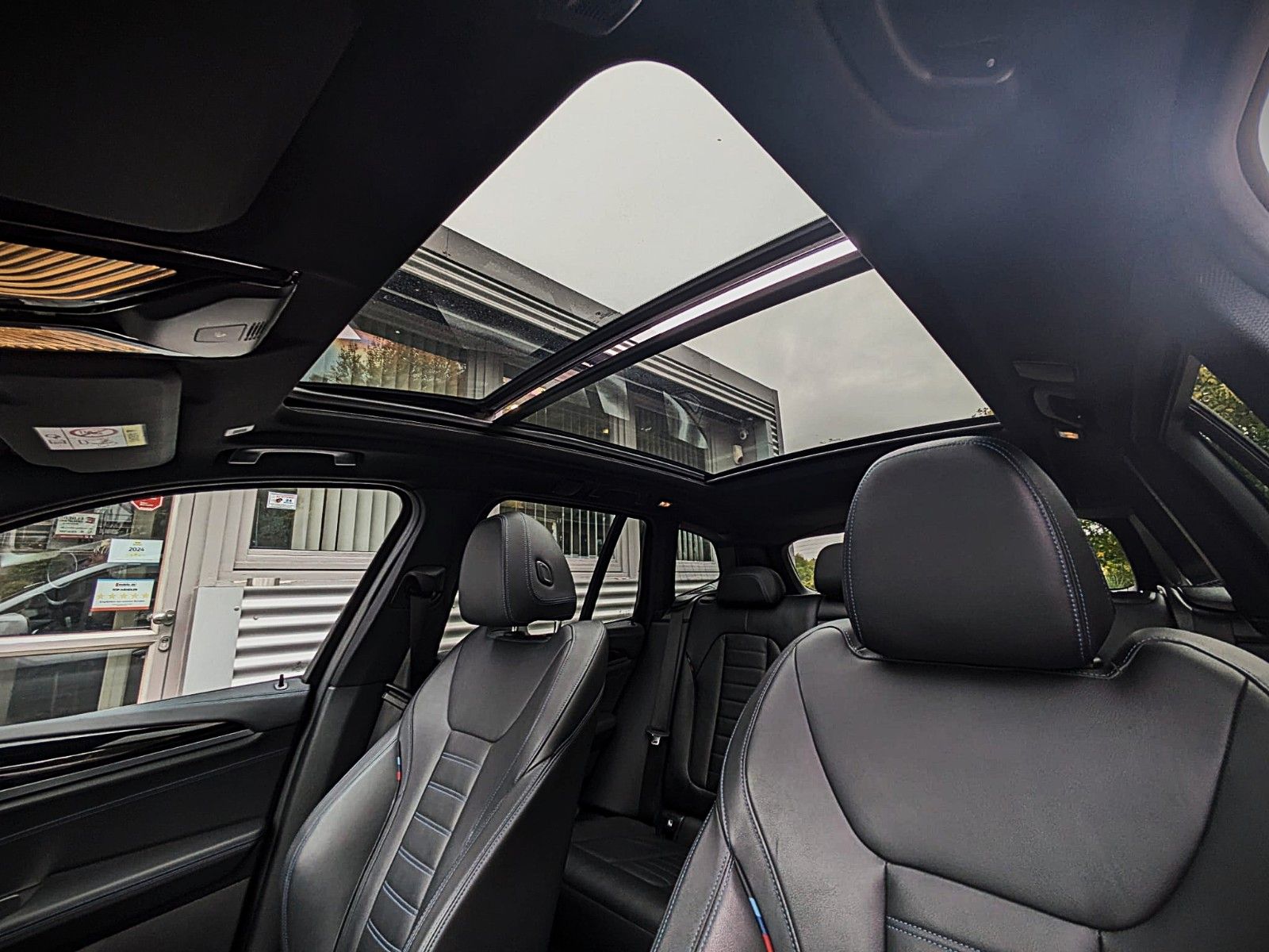 Fahrzeugabbildung BMW X3 M40d SAG*LEDER*PANO*H/K SOUND*ACC*CAM*20"VOLL