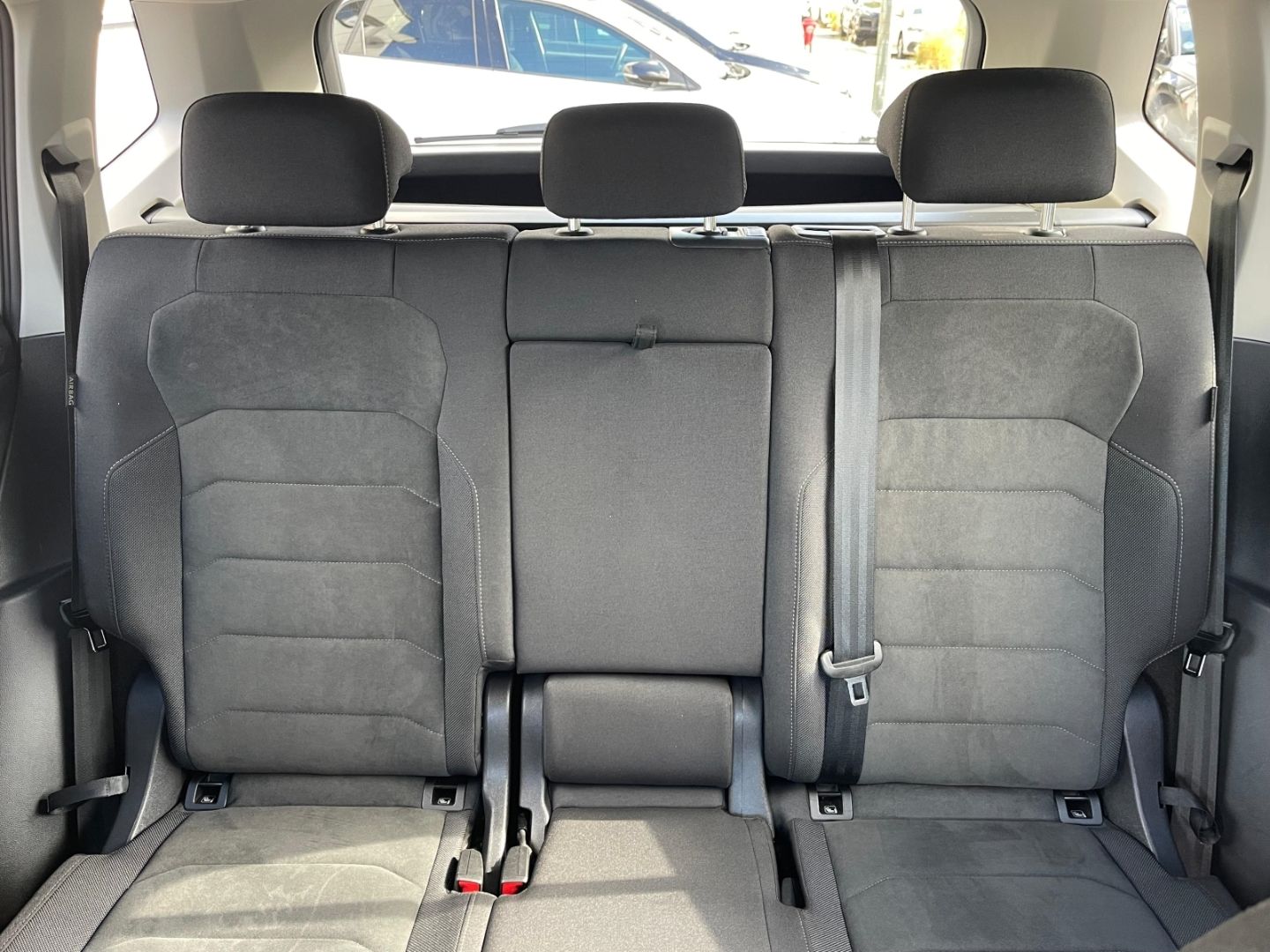 Tiguan Allspace Elegance 2.0TSI 4MDSG 360*HUD*IQ