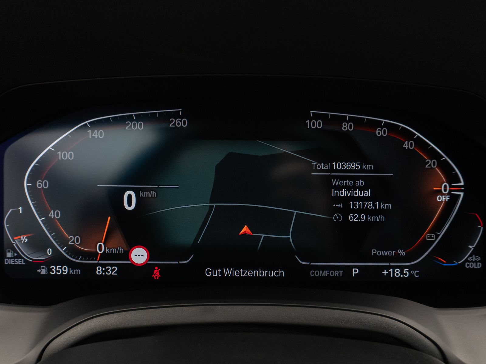 Fahrzeugabbildung BMW 320d HUD DAB CockPitPro Lordos PDC Alarm Sport