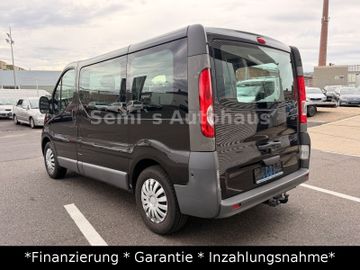 Opel Vivaro - 8