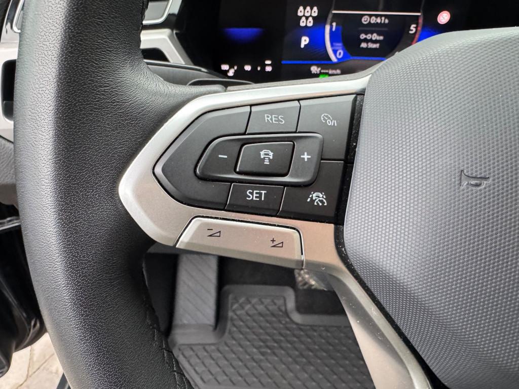Volkswagen Touran Comfortline *7-SITZER/LEDER/KAMERA*, миниатюра 11