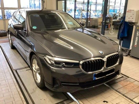 Image of BMW 520