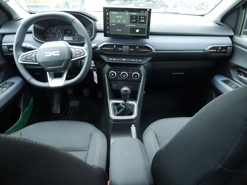 Fahrzeugabbildung Dacia Sandero Stepway Expression TCe 110 FACELIFT 2026