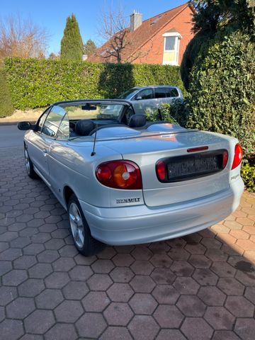 Renault Megane Cabriolet Dynamique 1.6 16V TÜV 8.2026