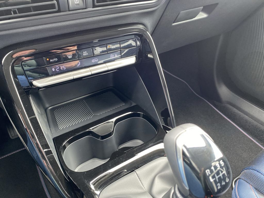 Fahrzeugabbildung Citroën C3 Aircross Turbo 100 COLLECTION *Rückfahrkamera