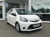 Toyota Aygo AYGO Connect Navi Klima Bluetooth Isofix - Gebrauchtwagen in München bis 5.000 Euro