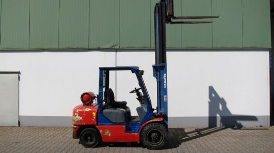 Komatsu FG30HT-12