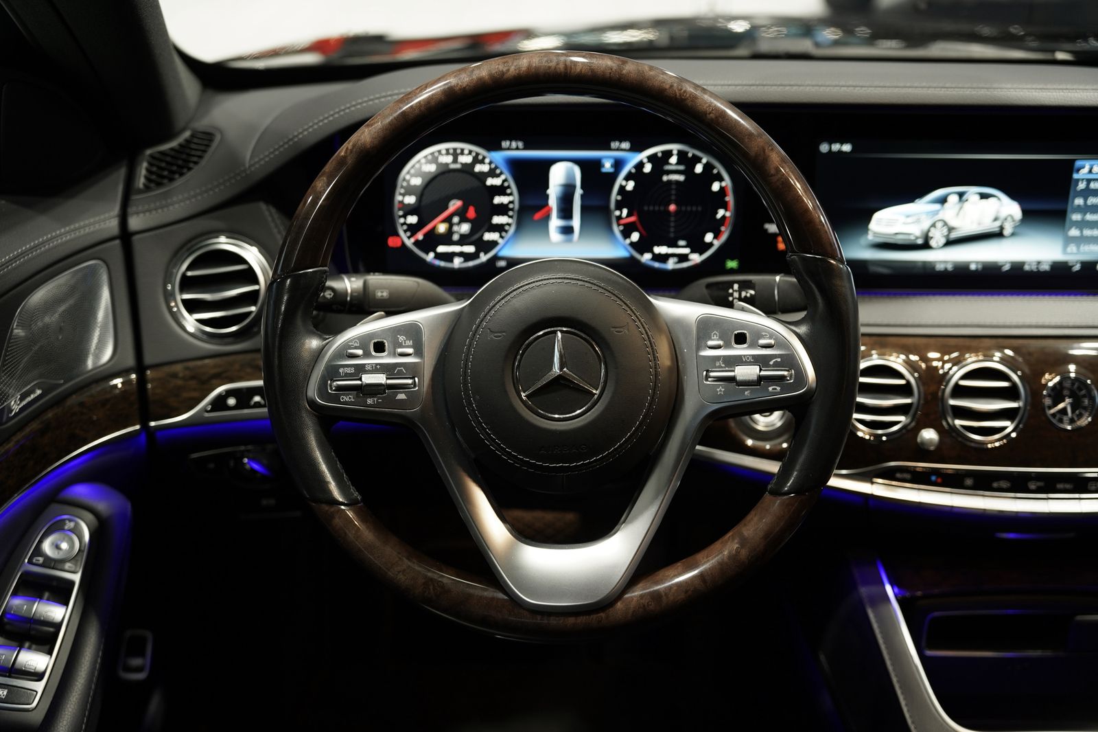 Mercedes Benz S 560