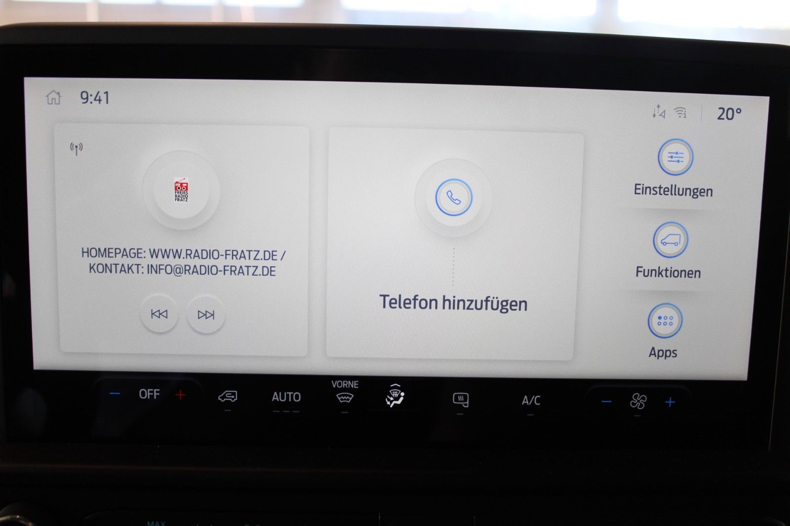 Fahrzeugabbildung Ford Transit Custom TREND L2 Kasten AHK Dachträger