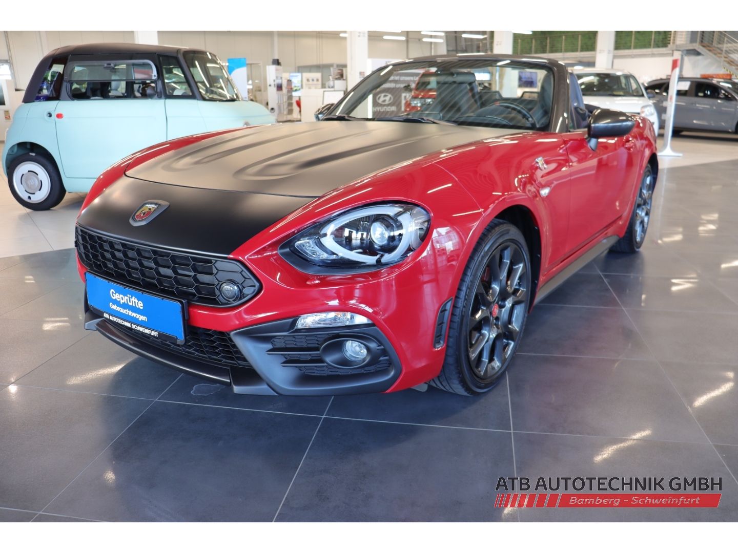 Fahrzeugabbildung Abarth 124 Spider 1.4 MultiAir Turbo Nr. 624 BOSE Faltd