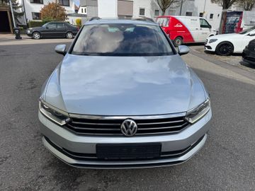 Volkswagen Passat Variant - 2