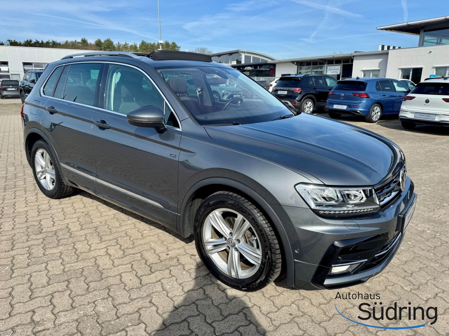 Tiguan 2,0 TDI Join DSG *R-Line Ext.* Pano Navi