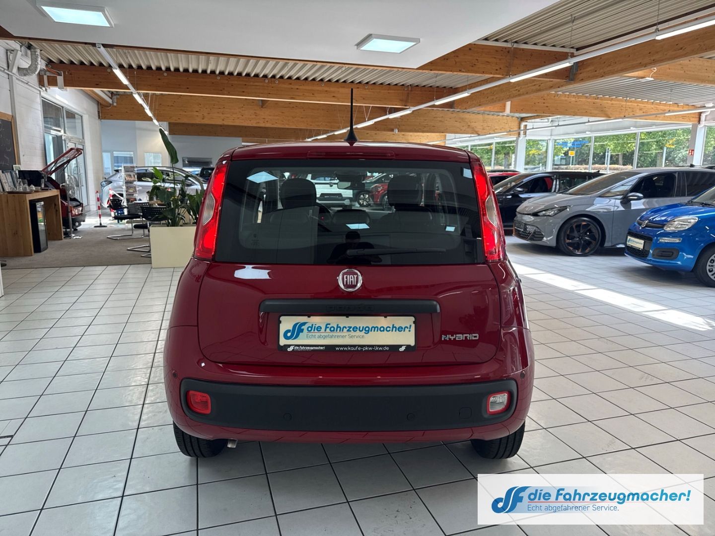 Fahrzeugabbildung Fiat Pandina Hybrid Icon Tempomat Digitales Cockpit D