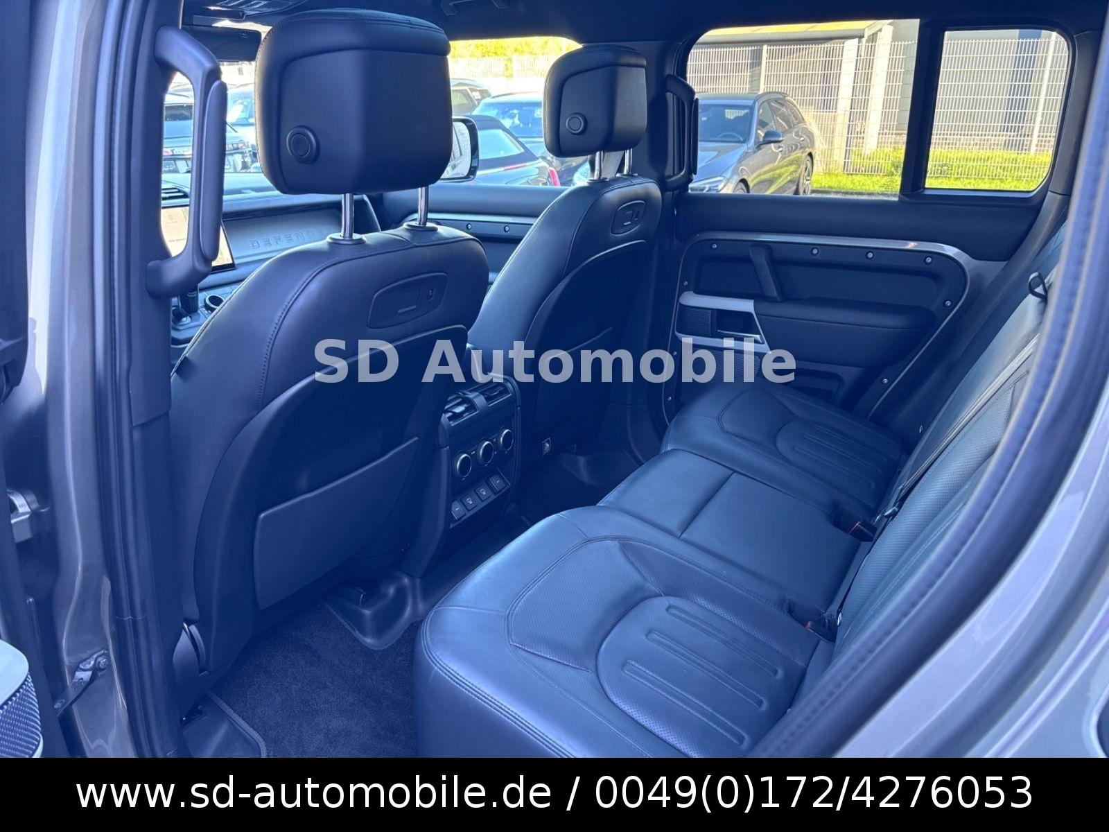 Land Rover Defender 110 HSE D300 PANO+AHK+BLACK-PACK
