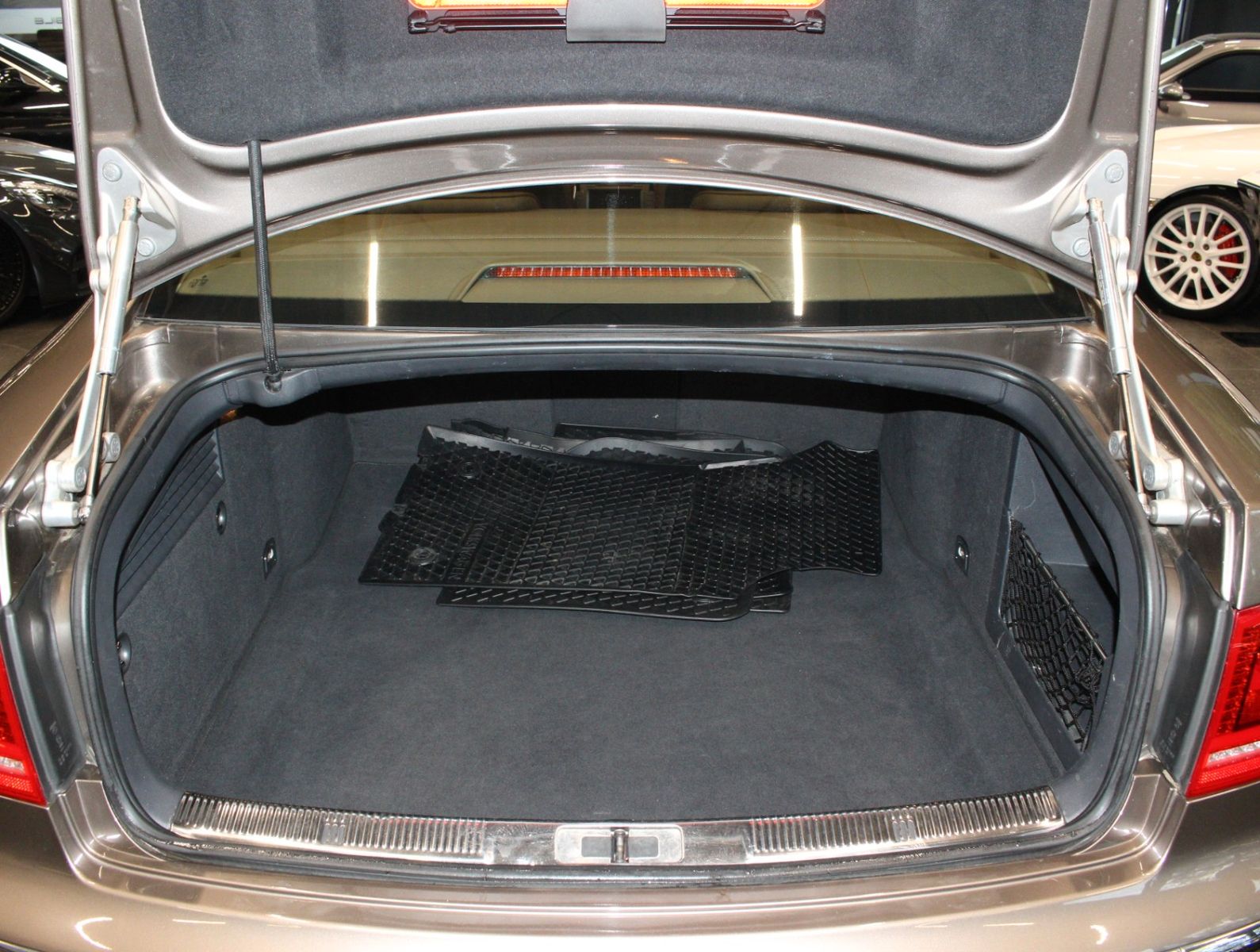 Fahrzeugabbildung Volkswagen Phaeton V6 TDI 4M Lang Exklusive 4Sitzer+VOLL