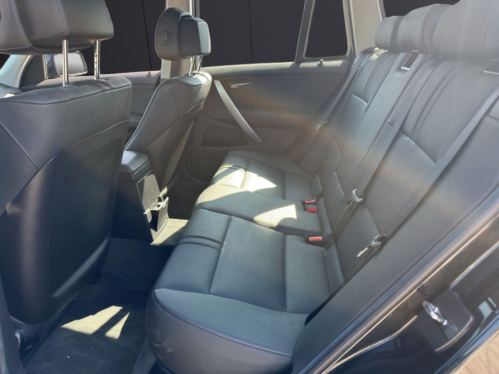 Fahrzeugabbildung BMW X3 xDrive 25i *Shz*Automatik* EXPORT