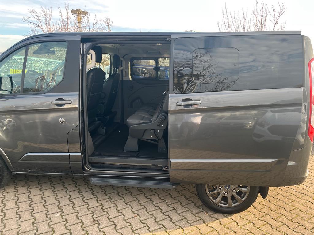 Ford Tourneo Custom