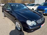 Mercedes-Benz CLK 200 Coupe /SCHIEBEDACH/SHZ/PDC/WENIGKM - Mercedes-Benz CLK 200 mit Benzin-Antrieb: Coupe, Automatik