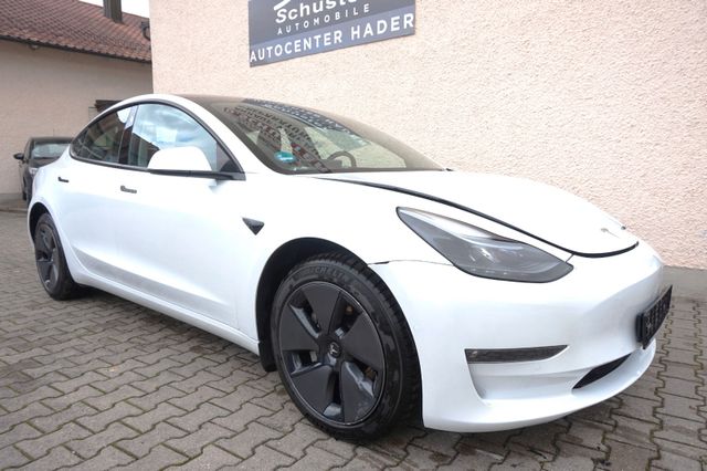 Tesla Model 3 Allradantrieb mit Dualmotor Long Range