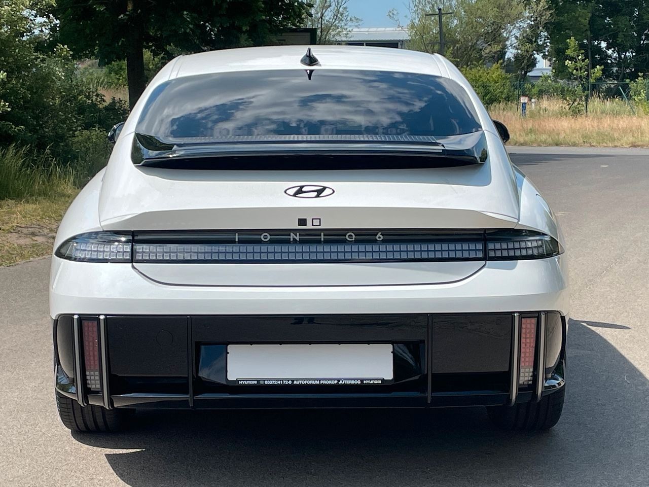 Fahrzeugabbildung Hyundai IONIQ 6 Ioniq 6 First Edition 4WD *MIETKAUF