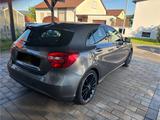 Mercedes-Benz A 180 BlueEFFICIENCY Style Edition Style Edition - Mercedes-Benz A-Klasse: Style Edition