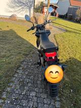 Husqvarna Svartpilen 125 - HUSQVARNA SVARTPILEN 125