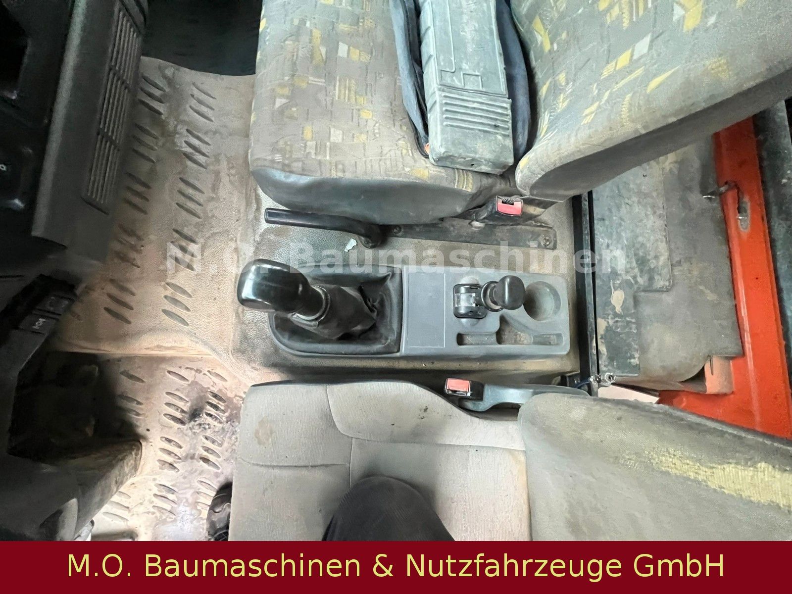 Fahrzeugabbildung Renault Midlum 180-12 / Doka / 3-seiten Kipper /