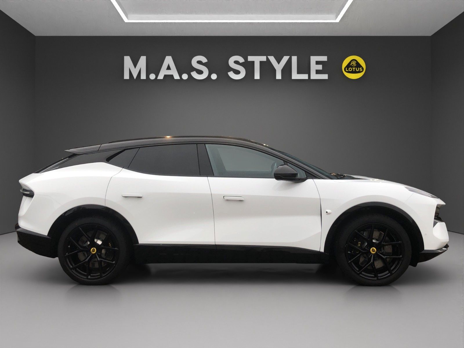 Fahrzeugabbildung Lotus Eletre 600 Business Lotus Wuppertal AHK