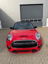 MINI Cooper S Cabrio John Cooper Works Vollausstattun - rote MINI Cooper S Cabrio