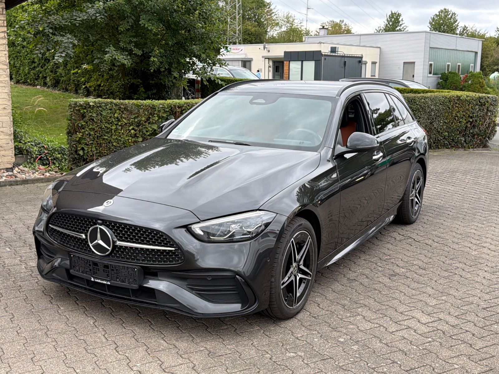 Mercedes-Benz C 300e T AMG Wide Leder Braun Night