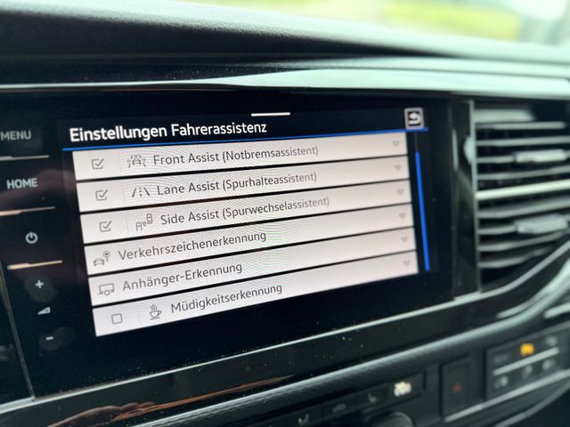 Volkswagen T6.1/MULTI/DSG/4MOTION/2xEL.SCHTÜ/AHK/ACC/1.HAN