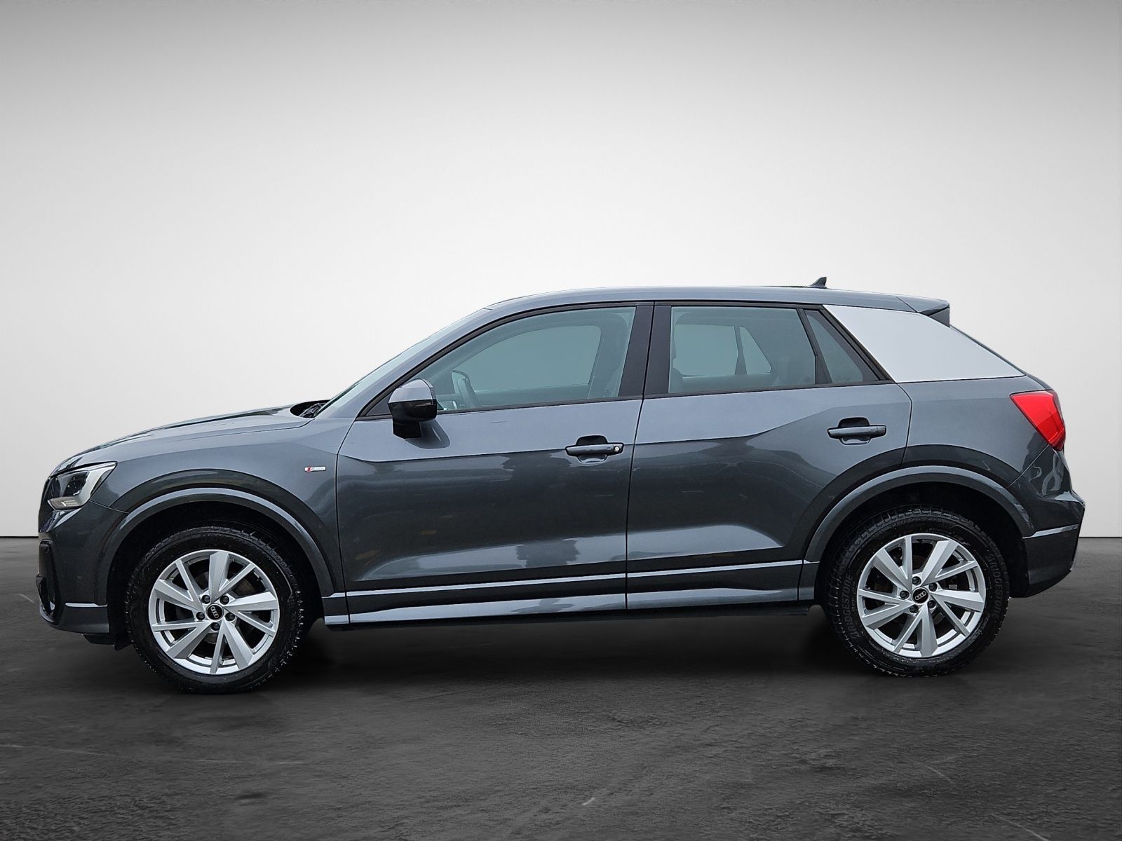 Audi Q2 35 TFSI S-tronic S line NaviPlus LED Leder GR imagem 3