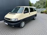 Volkswagen T4 Caravelle 2.5 TDI 75kW/ Taxi