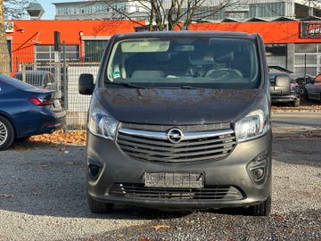 Opel Vivaro - 2