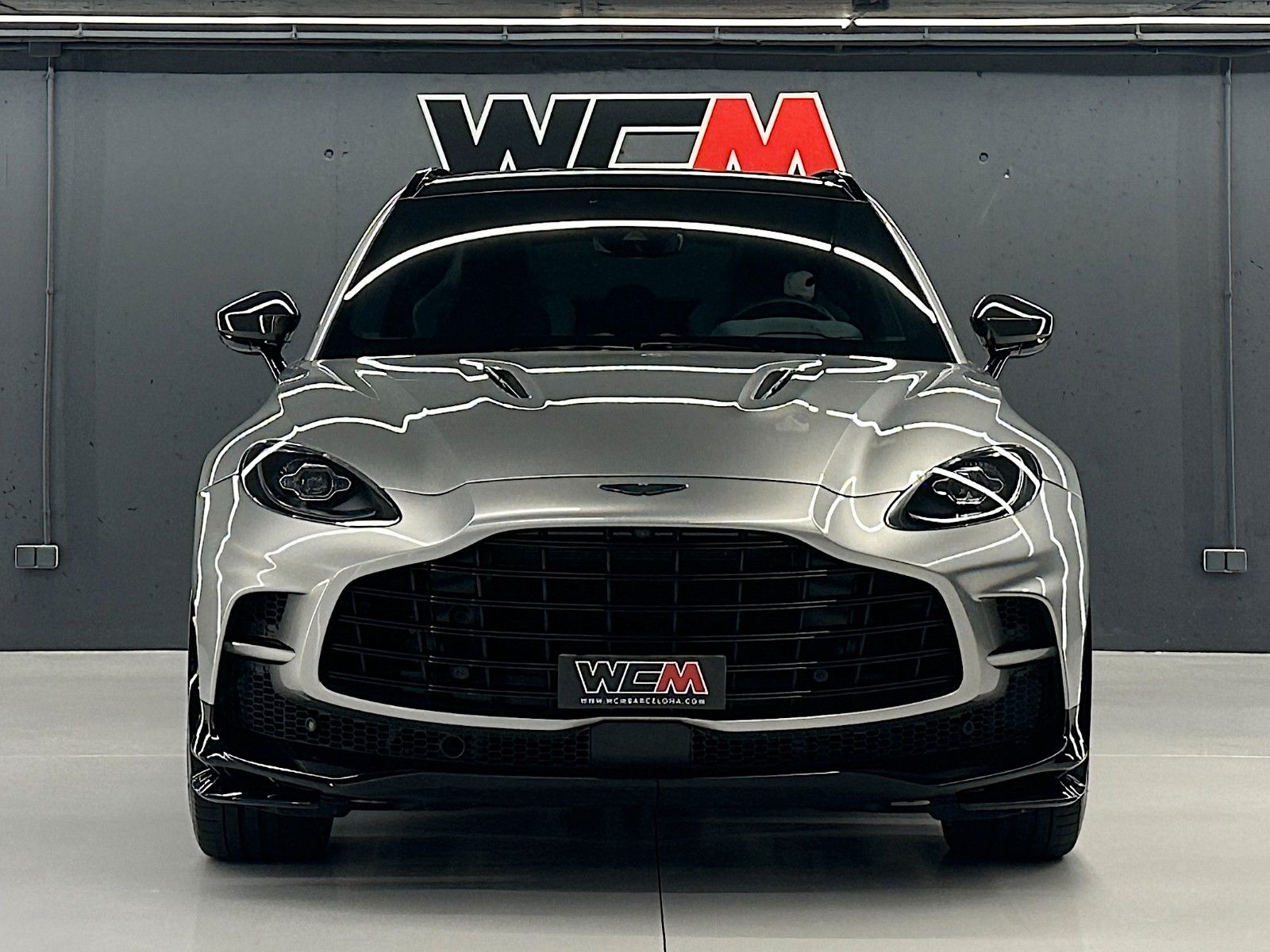 Aston Martin DBX 707 "1 OWNER" 2024 imagem 2