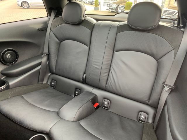 Fahrzeugabbildung MINI Cooper S John Cooper Works+Leder+Kamera+Pano+H&K