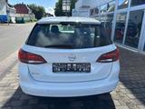 Opel Astra K Sports Tourer Edition Start/Stop - Opel Astra: Weiß, Sports Tourer