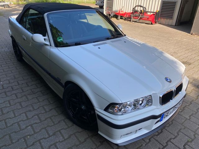 BMW  E 36 / 320 i ,  Cabrio ,  EZ 8/99