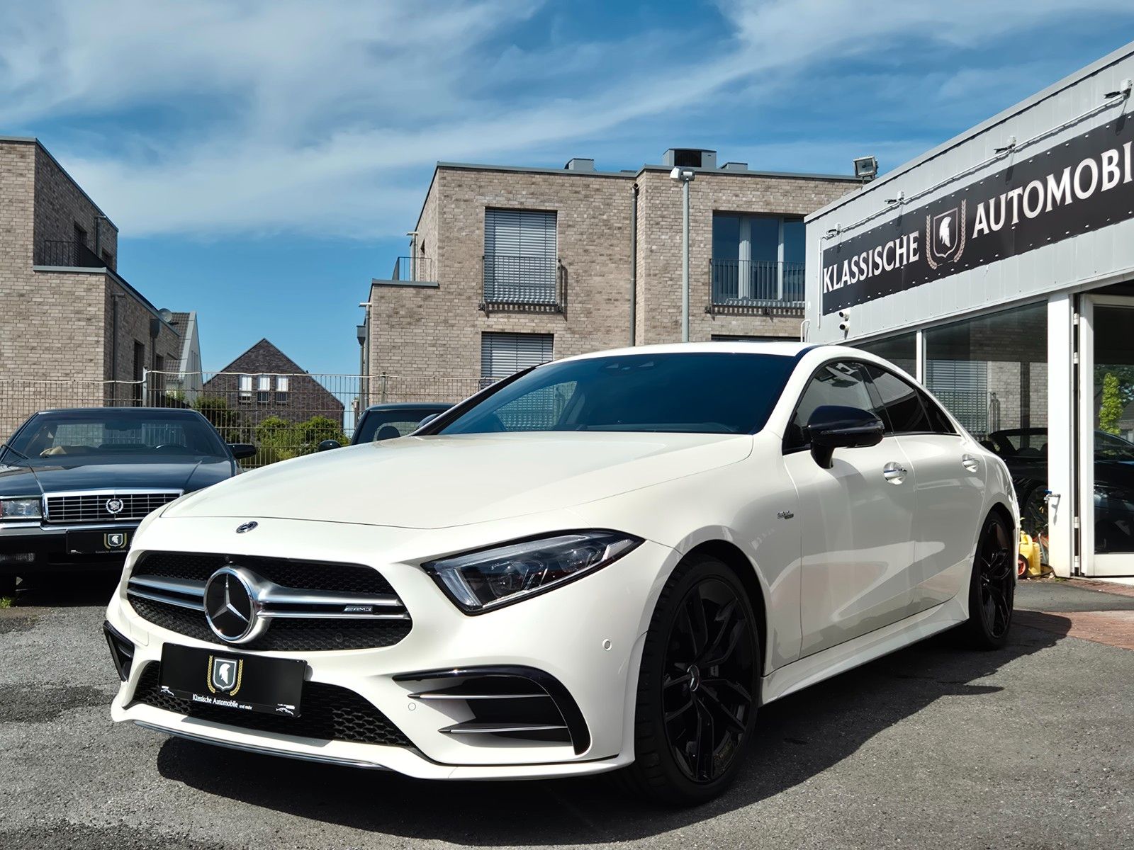 Fahrzeugabbildung Mercedes-Benz CLS 53 AMG/Massage/Burm/Assistenz/Top